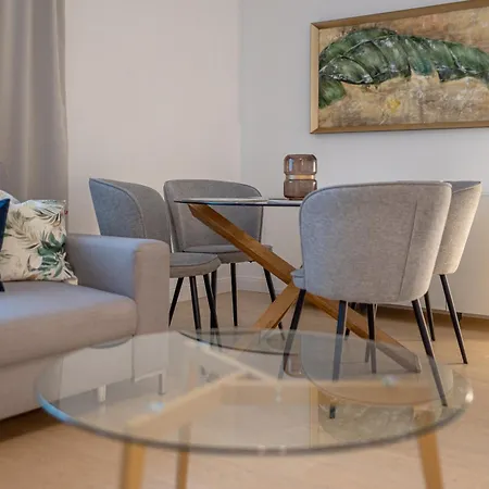 Rentplanet - Apartament Gwiazdzista Vratislav Exteriér fotografie