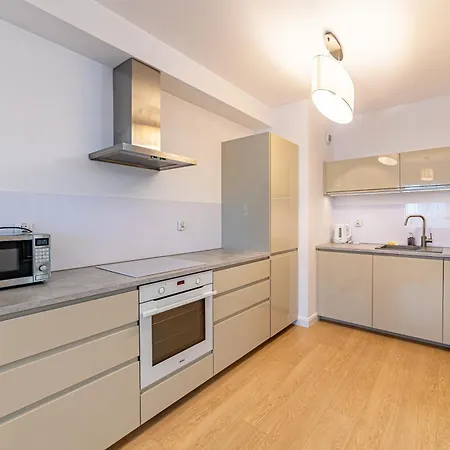 Rentplanet - Apartament Gwiazdzista Vratislav Exteriér fotografie