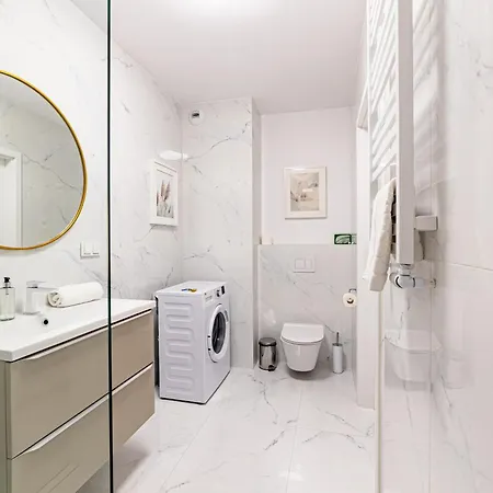 Rentplanet - Apartament Gwiazdzista Vratislav Exteriér fotografie